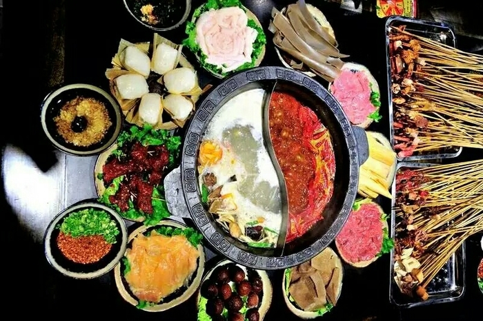 小巷中的隐藏美食天堂，元卿凌宇文皓最新免费探秘