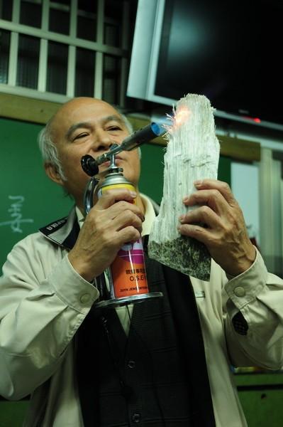 时代背景下的亲子之旅，爸爸去哪儿最新一季