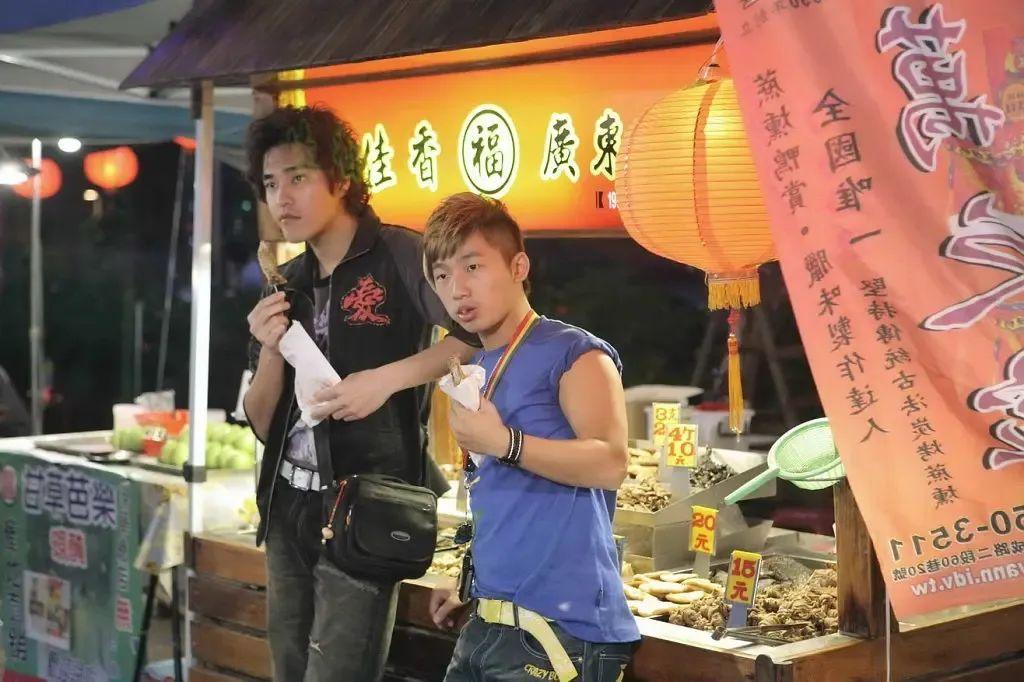探索台湾流行语言的最新演变与独特魅力