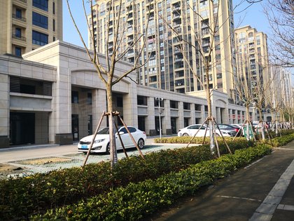 盐城香城世家最新房价揭秘，日常故事与趋势分析