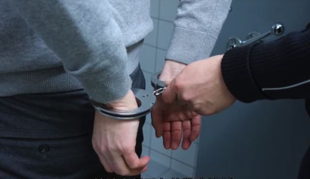 最新手铐，友情与陪伴的纽带