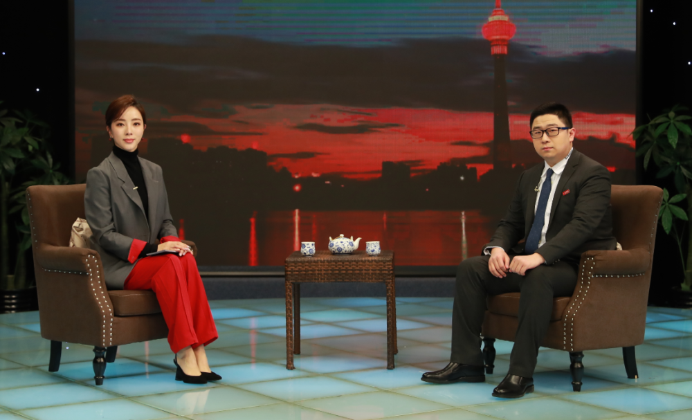K频道最新播放，学习变化，自信成就，共同前行，砥砺前行之路