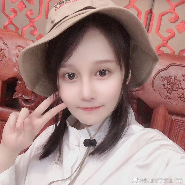球球女演员，隐秘宝藏与小巷的故事